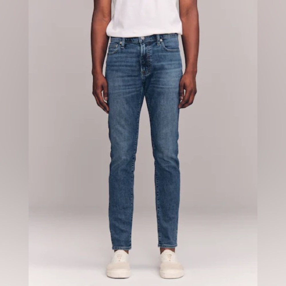 Men’s Abercrombie and Fitch Super skinny jeans medium wash